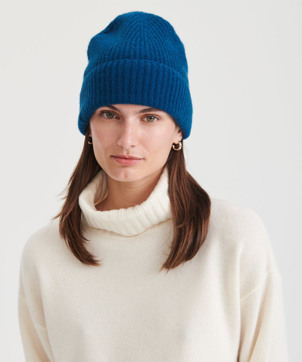 Signature Cashmere Ribbed Beanie