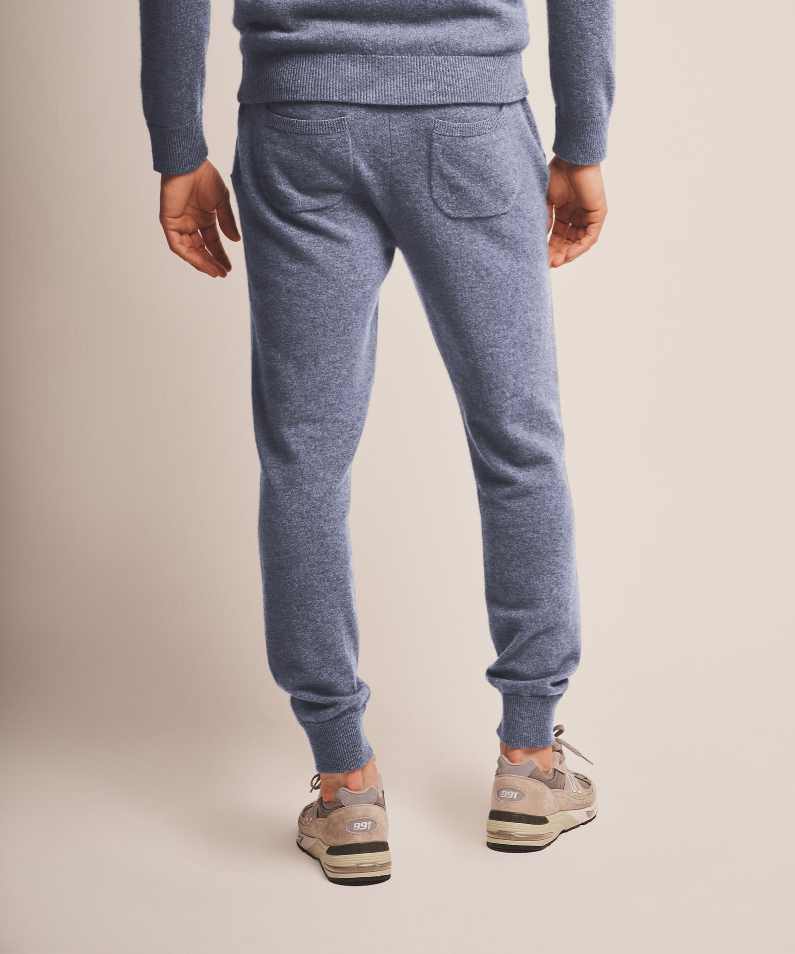 Signature Cashmere Jogger