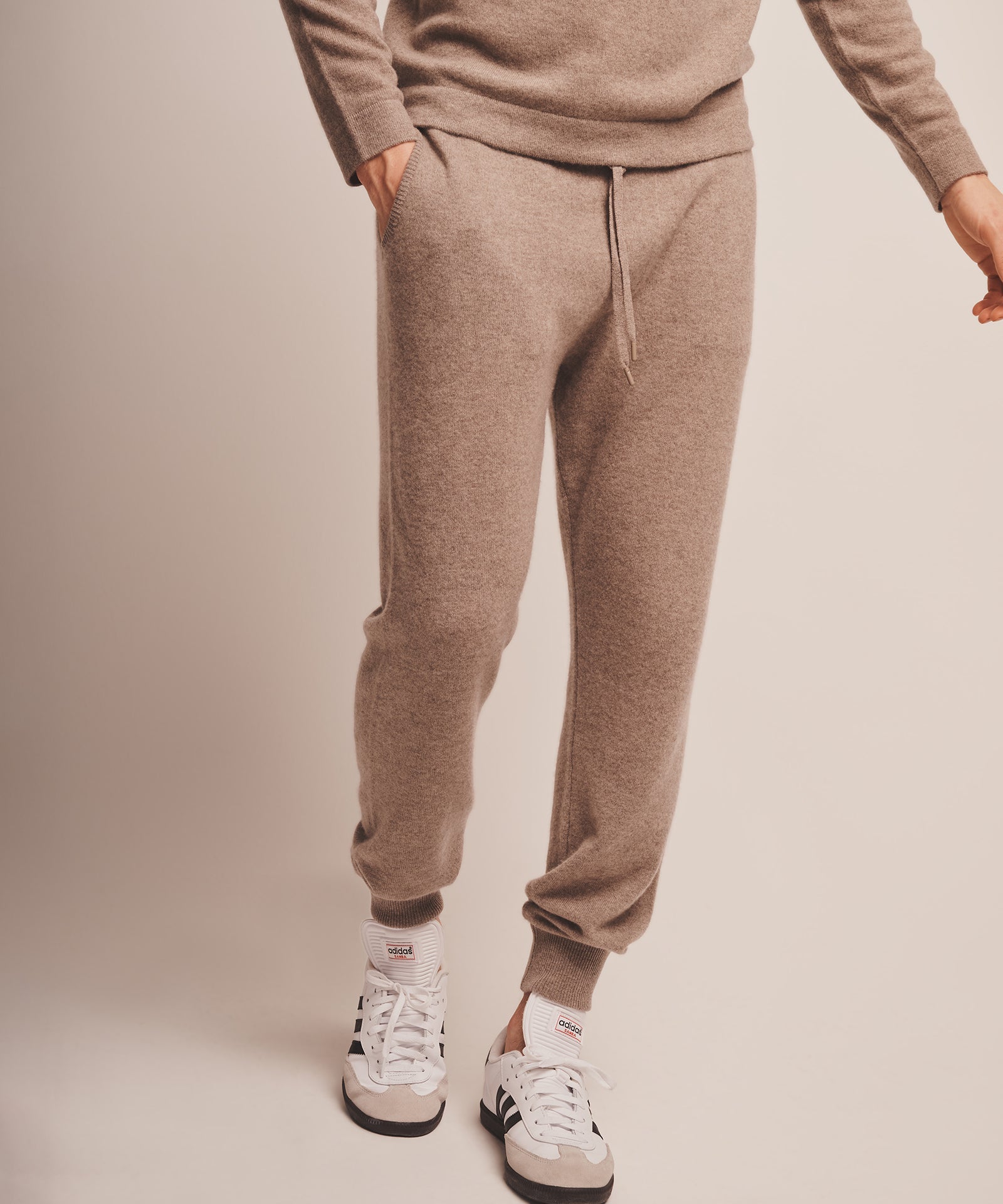Signature Cashmere Jogger